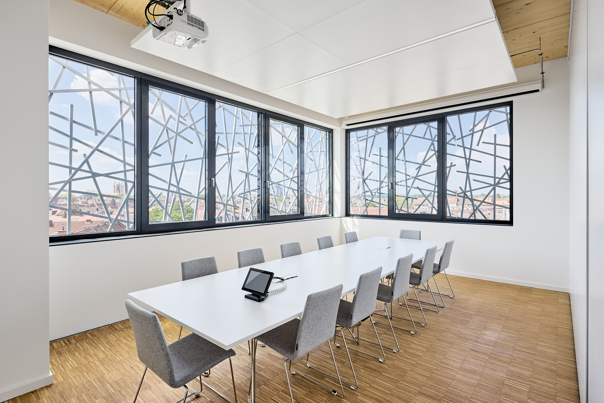 Aufstockung und Erweiterung des TK Gebäudes in Münster, Gewerbebau - Fourmove Architekten