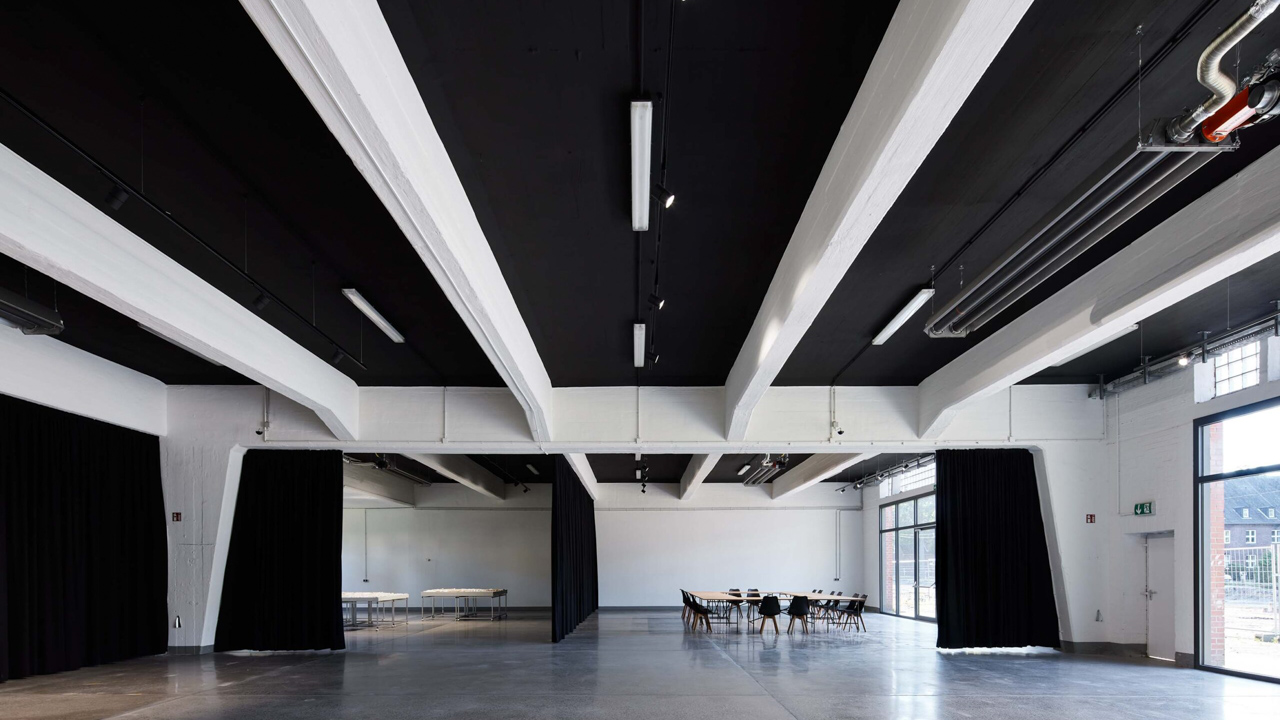 Sanierung der Panzerhalle York Kaserne, Gewerbebau - Fourmove Architekten