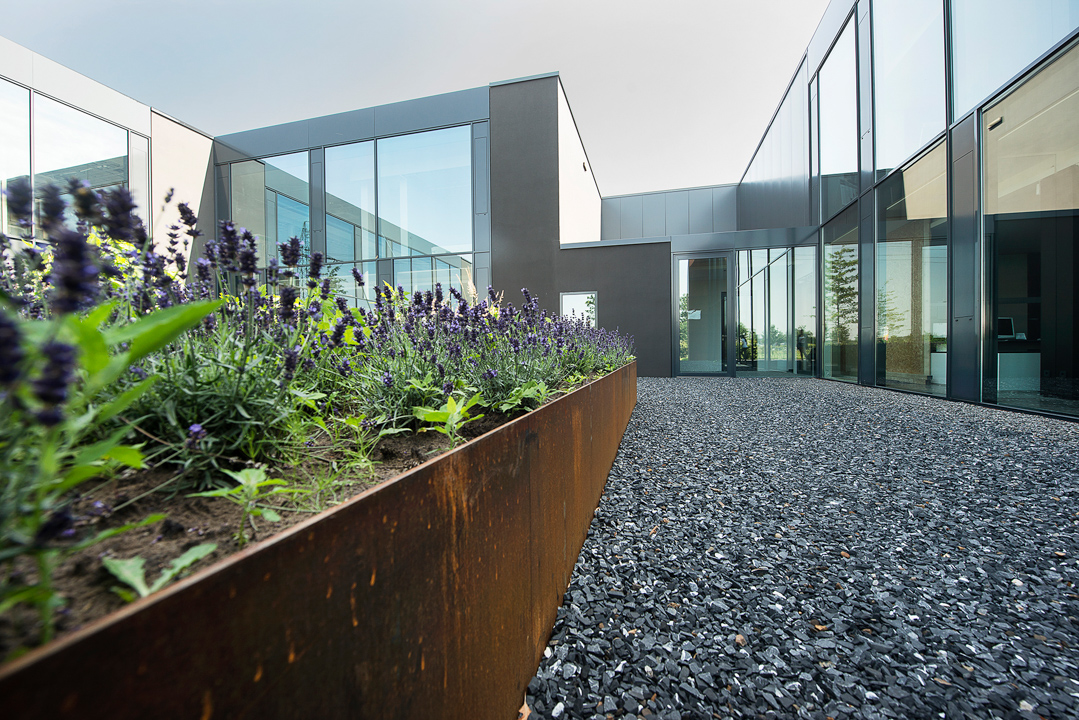 Gewerbebau - Skantherm Kaminöfen - Fourmove Architekten